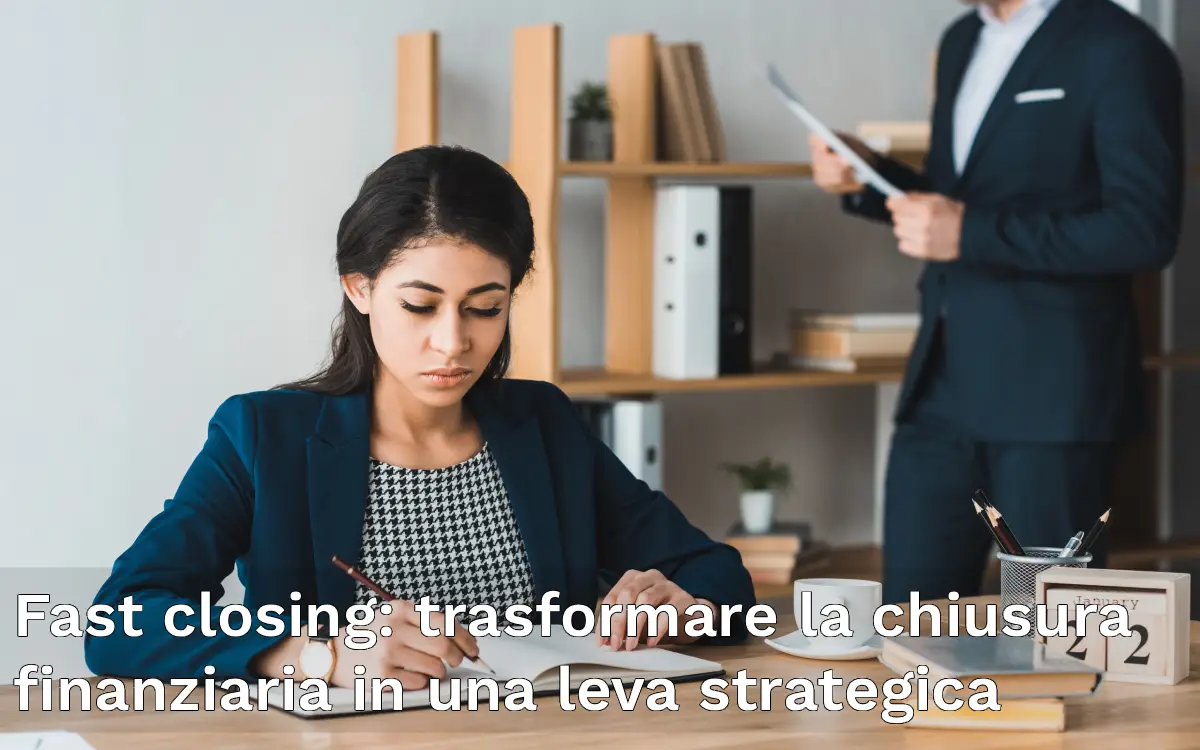 Concept che richiama il lavoro dei controller che devono produrre report periodici. Immagine che raffigura una contabele che calcola il report di fine trimestre e che con l'aiuto di Jedox riesce a farlo velocemente e in modo integrato.